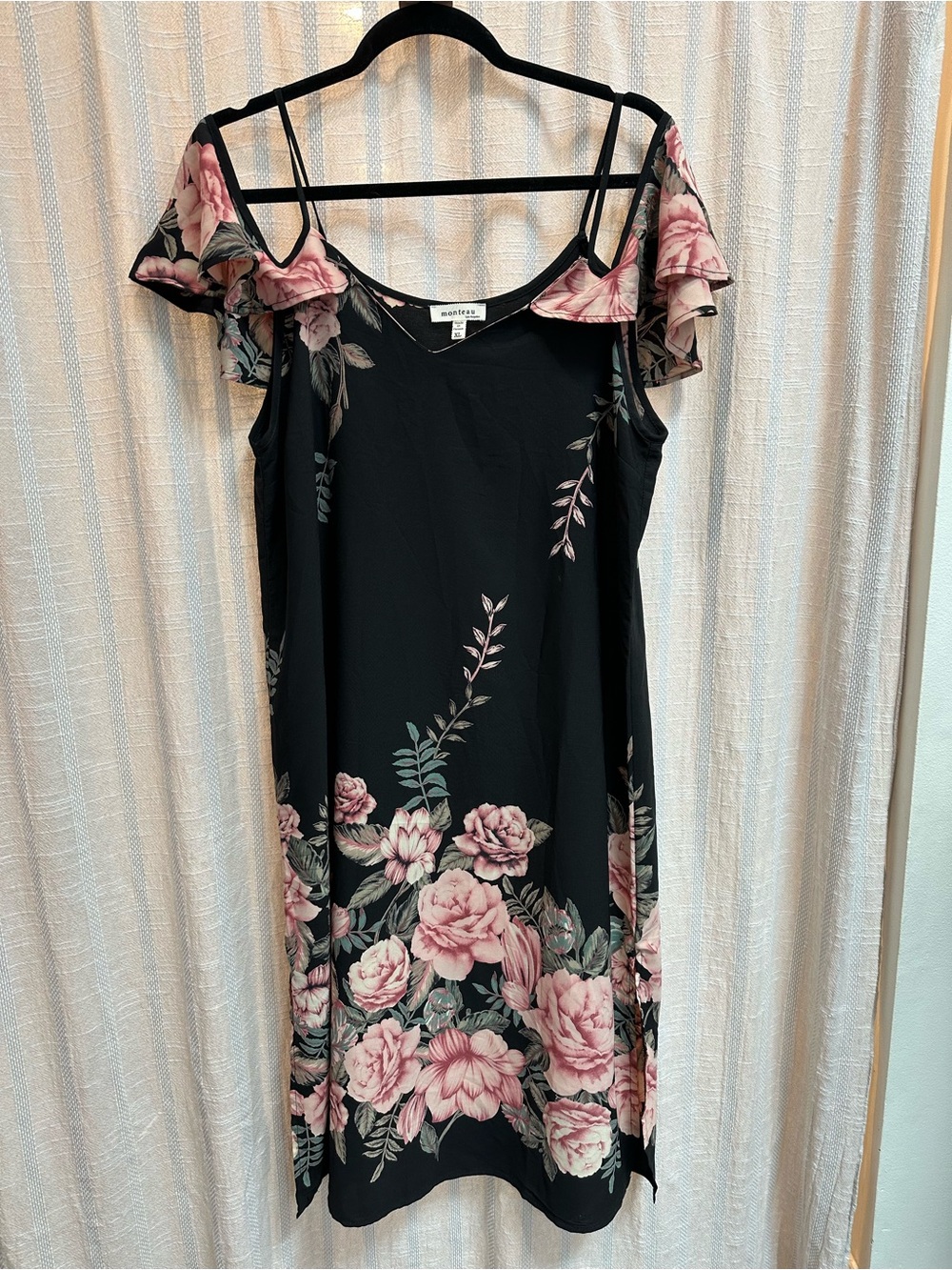 Monteau LA off the shoulder midi dress